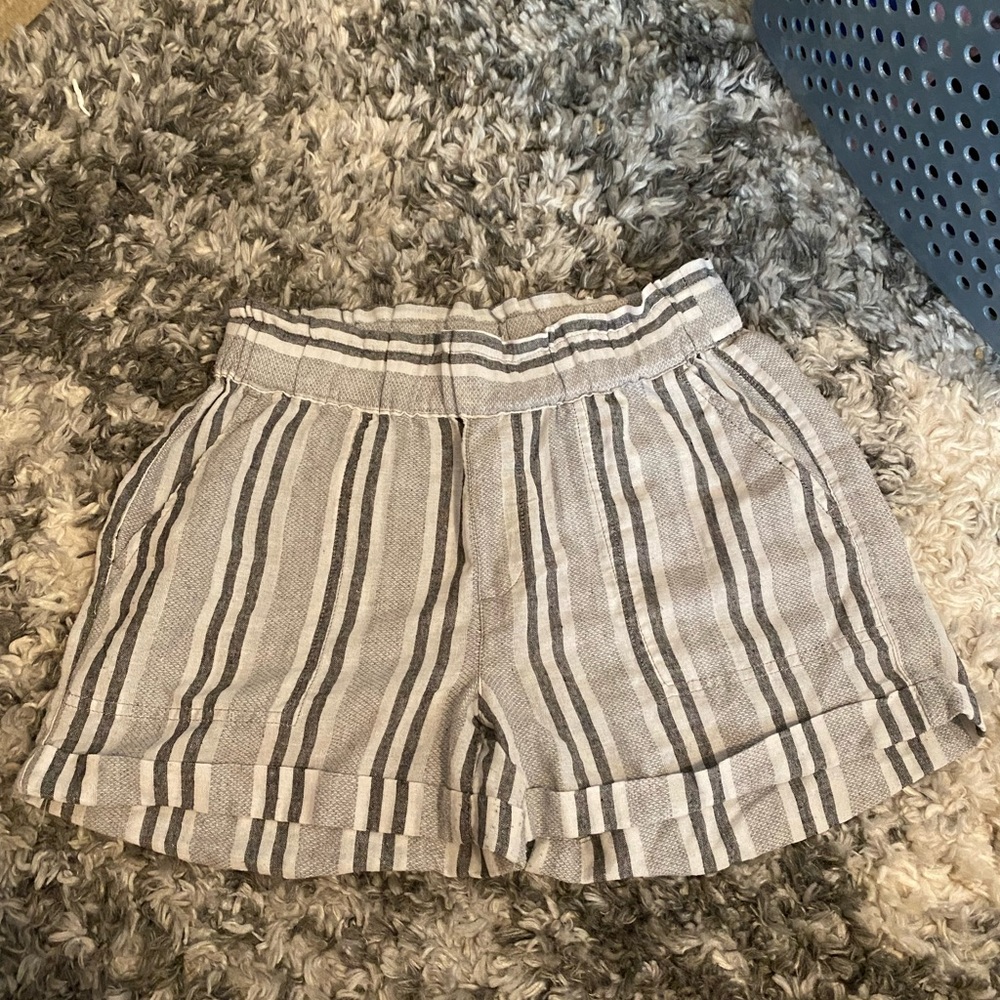 Maurices Flowy Short